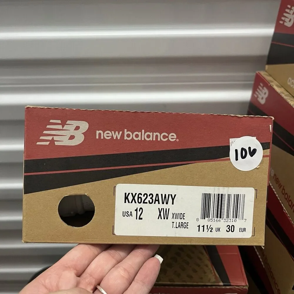 New Balance Little Kid White 623 Uniform Sneaker Shoes SZ 12 Extra Wide